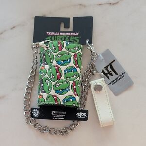 Hot Topic Vintage 2009 Teenage Mutant Ninja Turtles Green Wallet with Chain